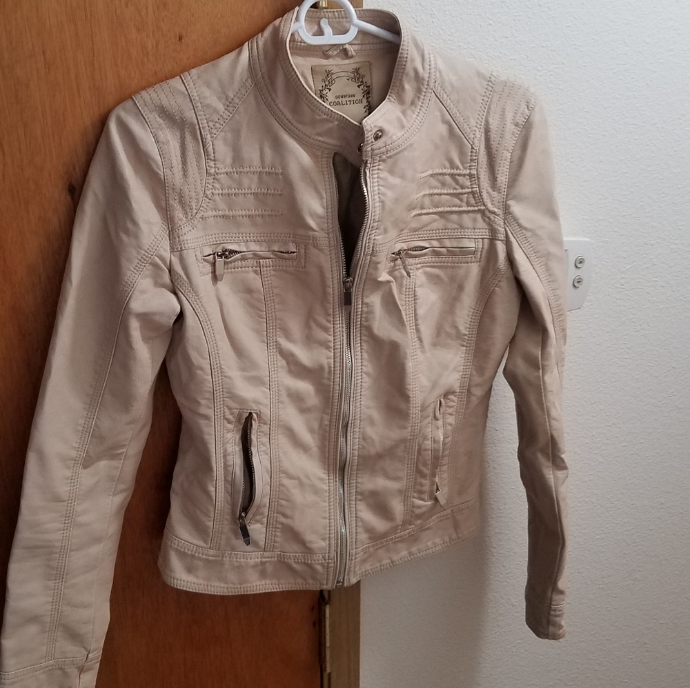 Woman's jacket